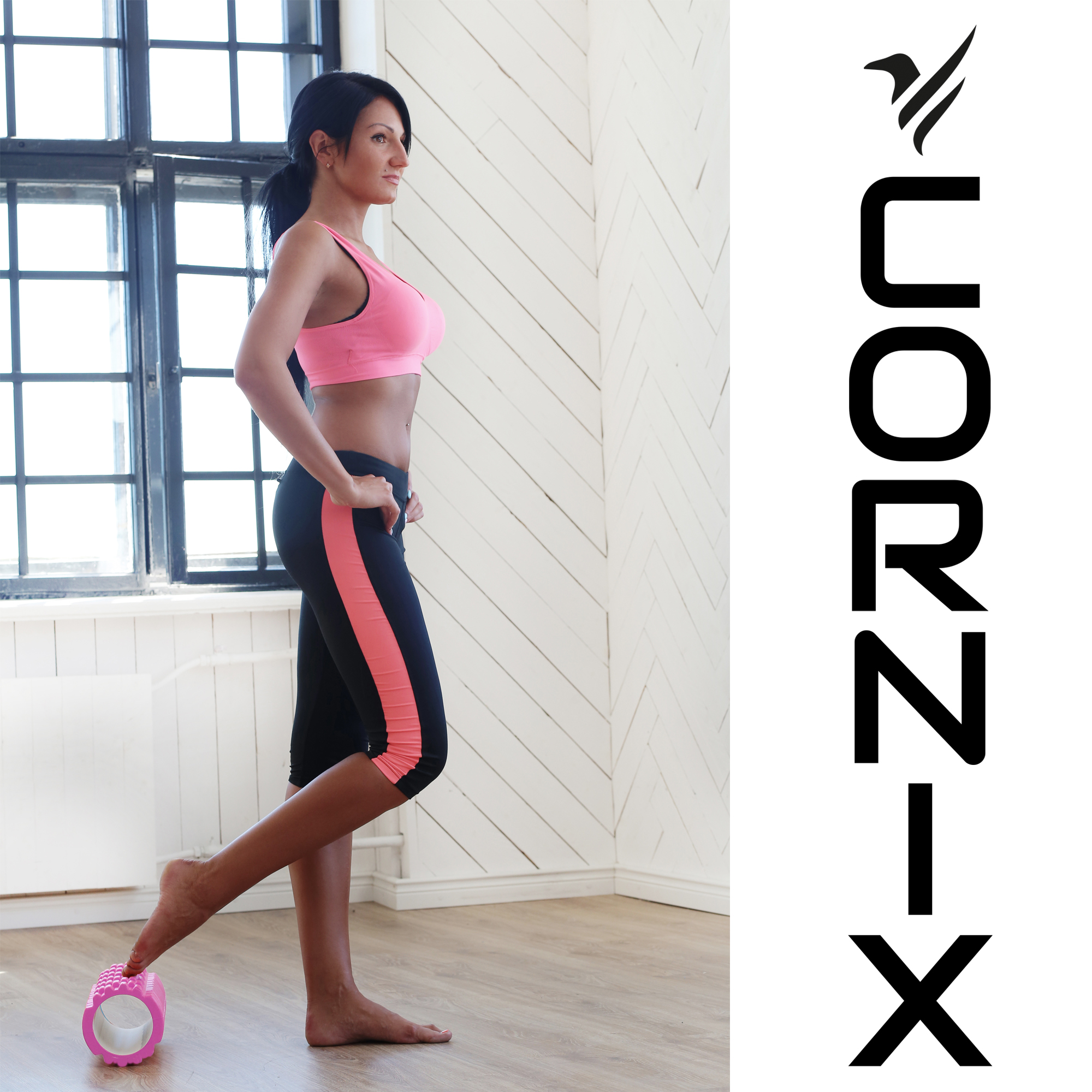 Масажний ролик Cornix EVA 33 x 14 см (валик, роллер) XR-0031 Pink — фото 3