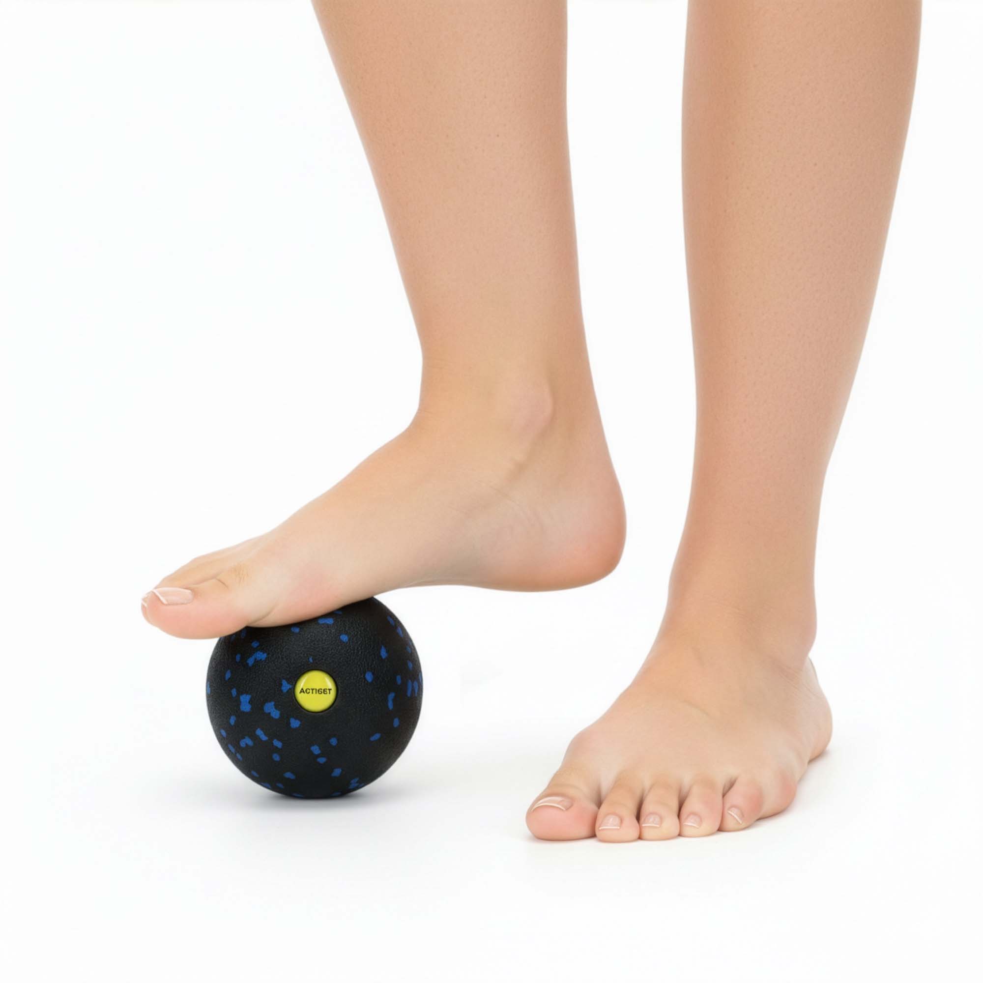 Масажний м'яч Actiget EPP 8 см ACT0095 Black/Blue